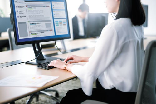 ホームページ制作会社選びの３つのポイント